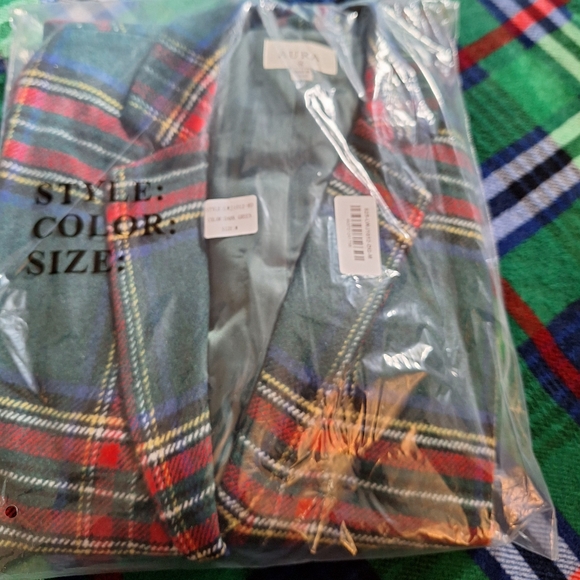 Aura brand size Medium Tartan blazer - Picture 2 of 6